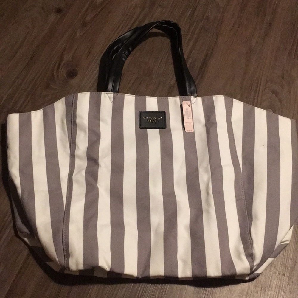 Victoria’s Secret Travel Tote